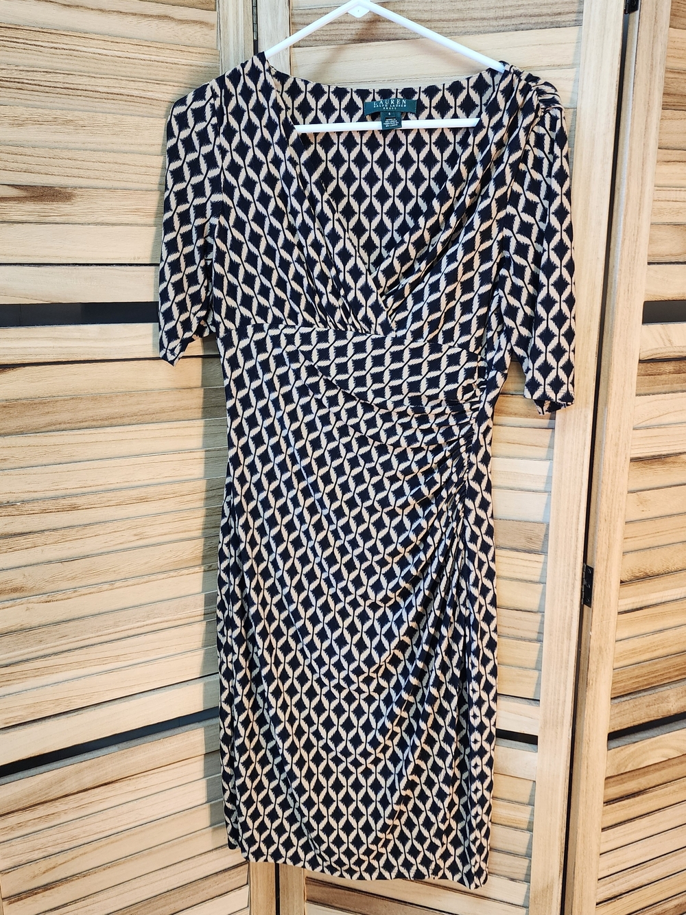 Lauren Ralph Lauren Faux Wrap Ruched Dress Sz 6 Black Beige Geometric Print